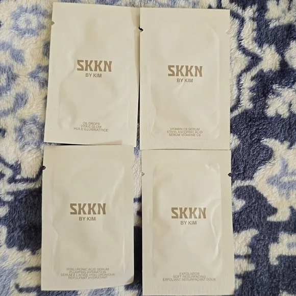 SKKN by Kim Night Oil Restoring Treatment - Picture 3 of 3